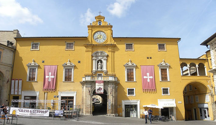 Fermo - Palazzo degli studi - Biblioteca