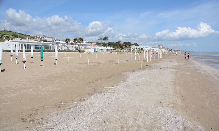 P. San Giorgio - Vista della spiaggia lungomare sud