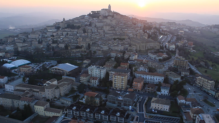 Fermo - Panorama dall'alto visto da ovest 